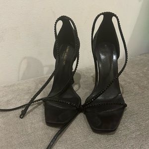 Y esta saint laurent black heels